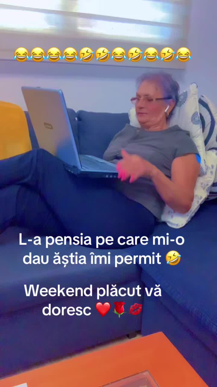 @Adriana Augustin295