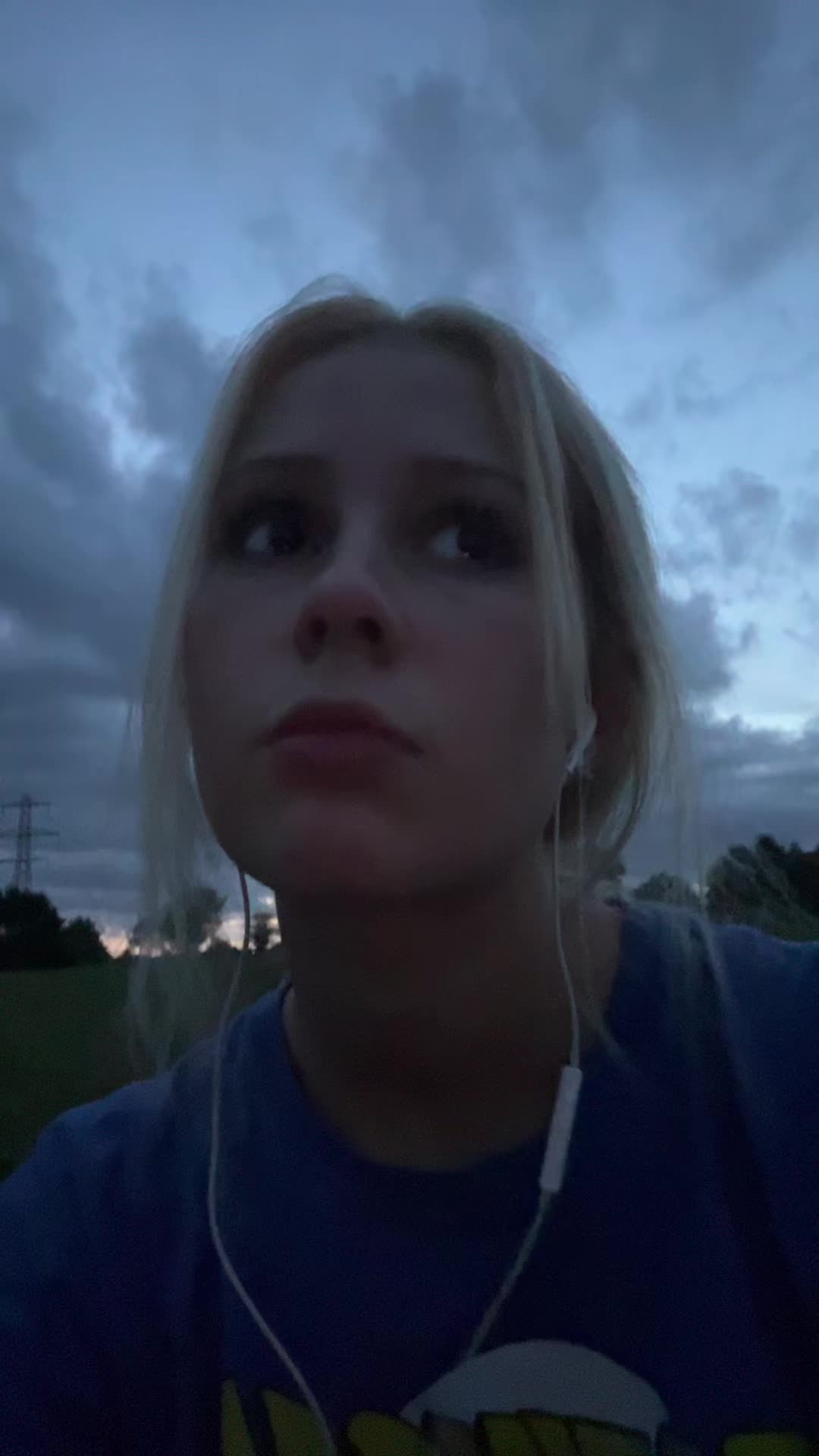 @Blondie