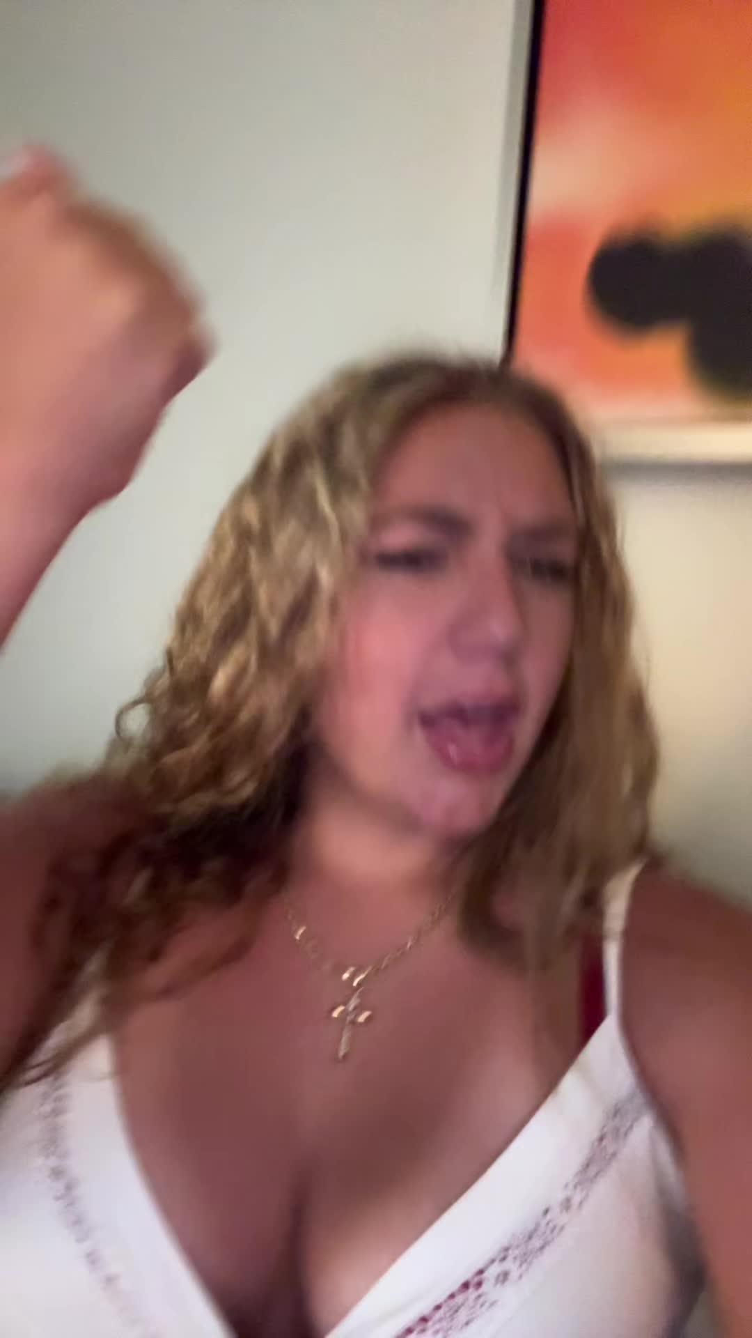 @🤫