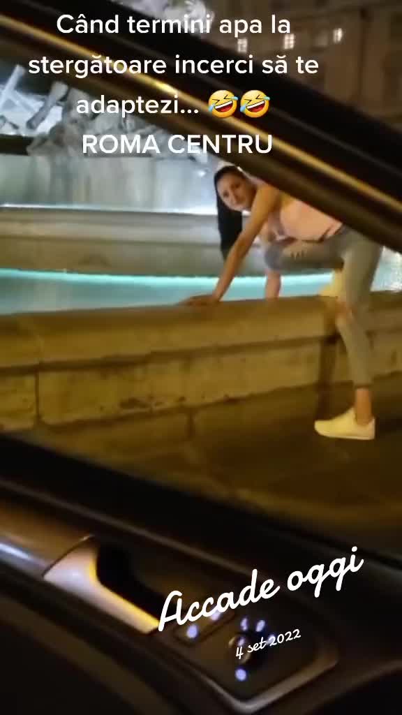 @Anysia