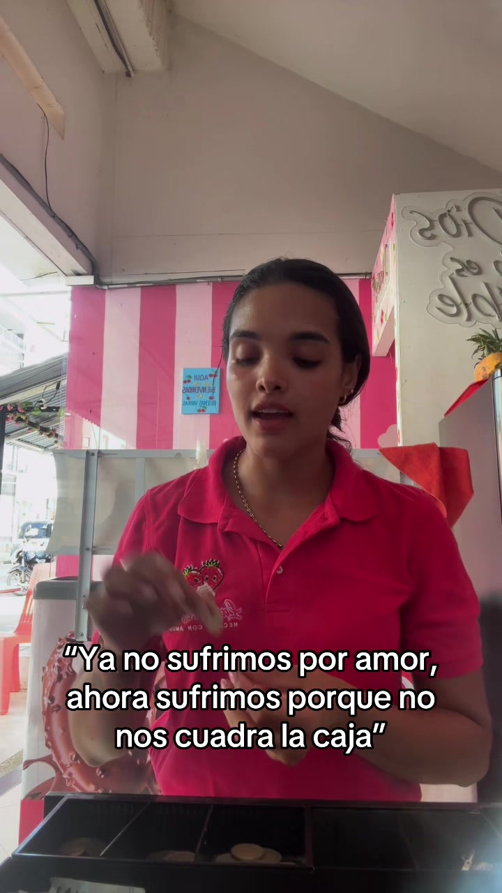 @LAS FRESITAS HECHAS CON AMOR🍓