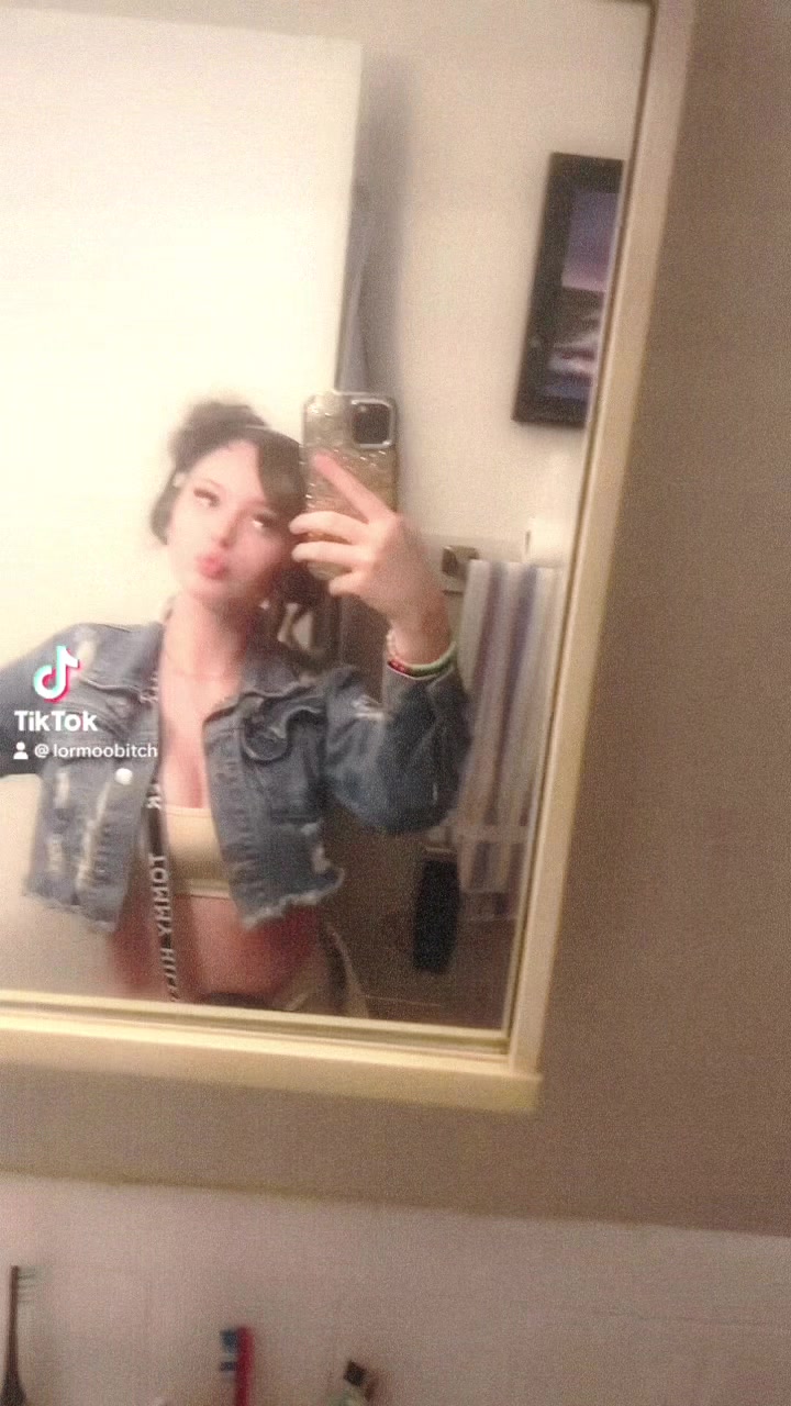 @lormoobitch