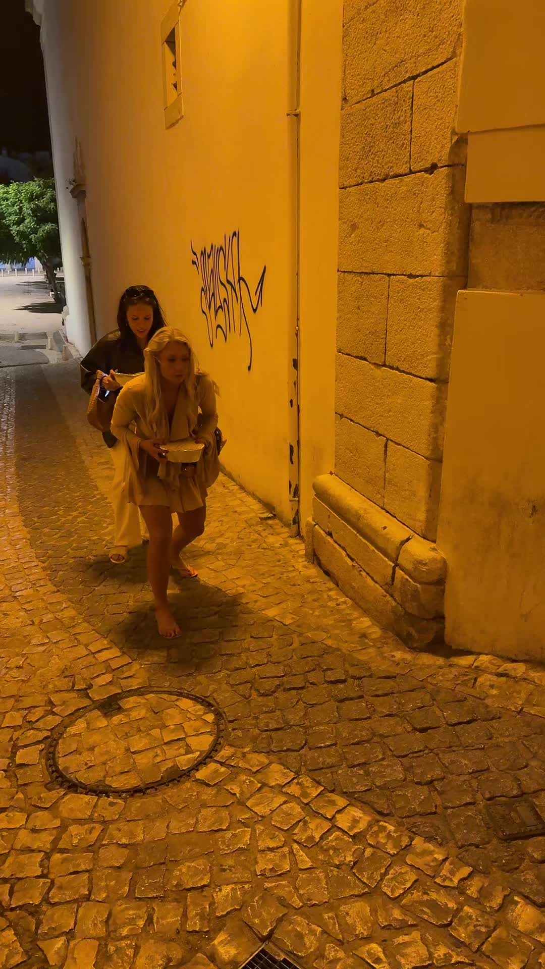 @Emilymizer
