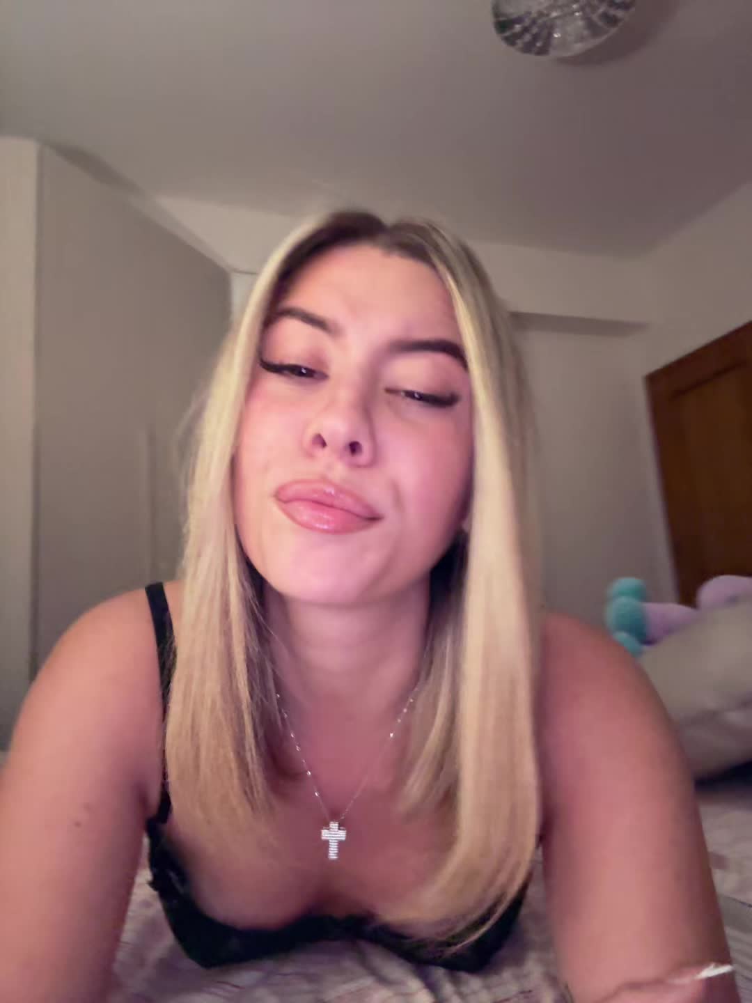 @__labeniamss__