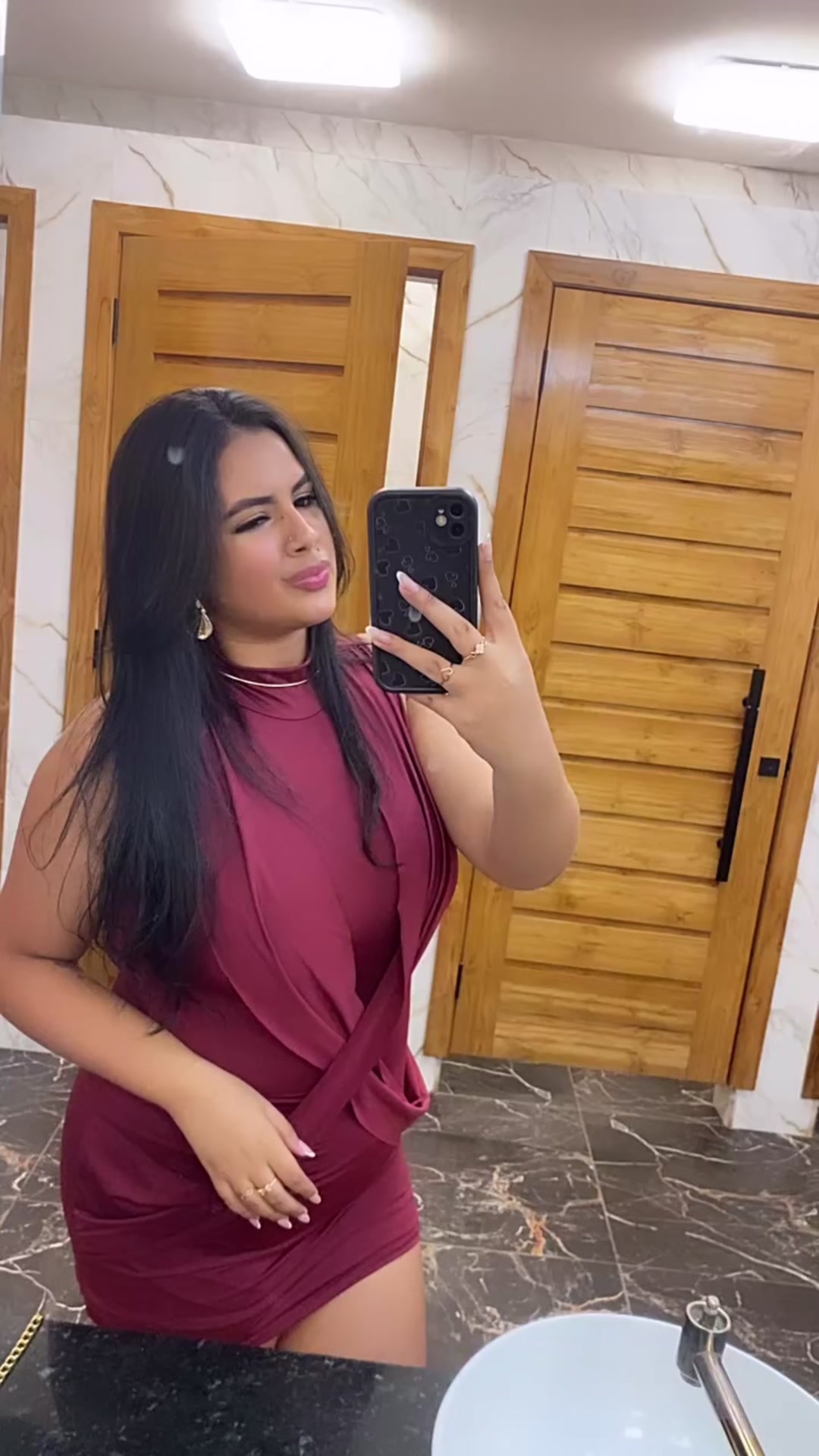 @_anafalcc