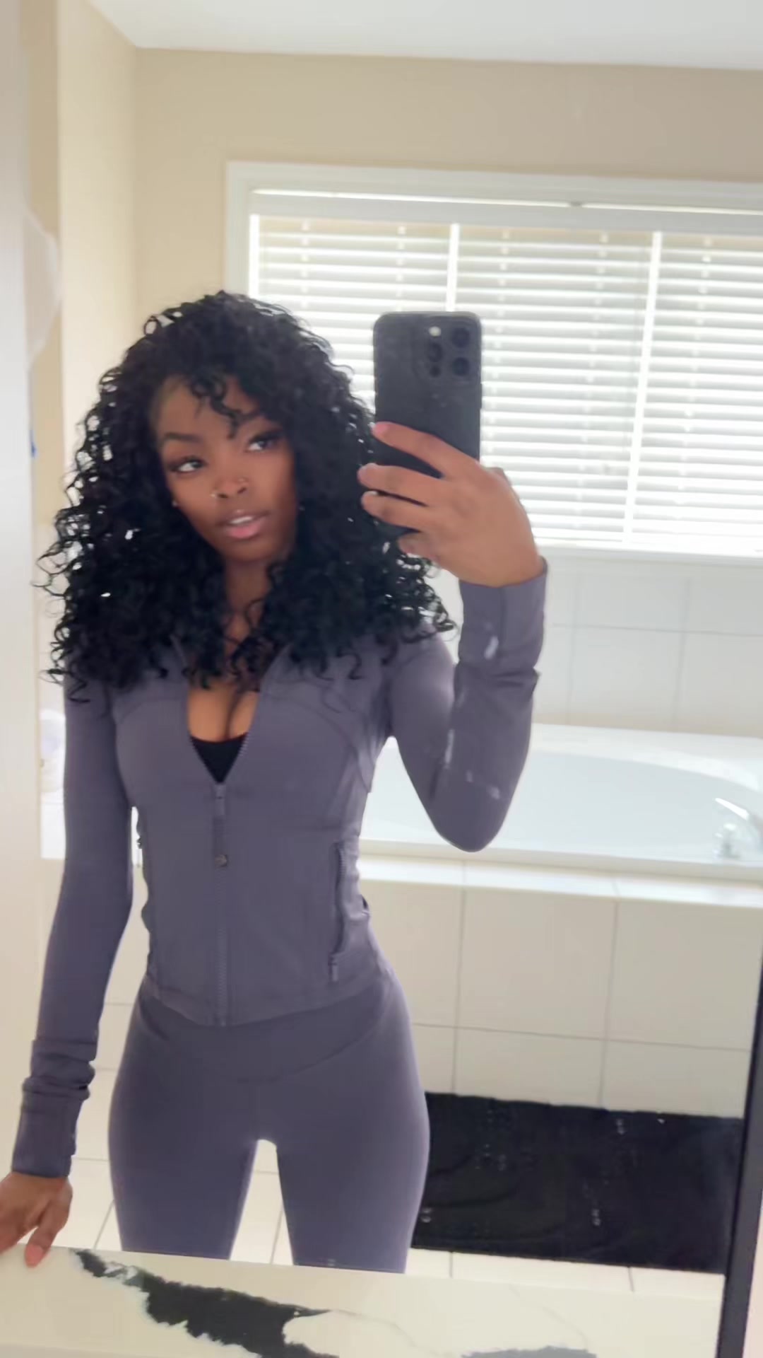 @Trishelle