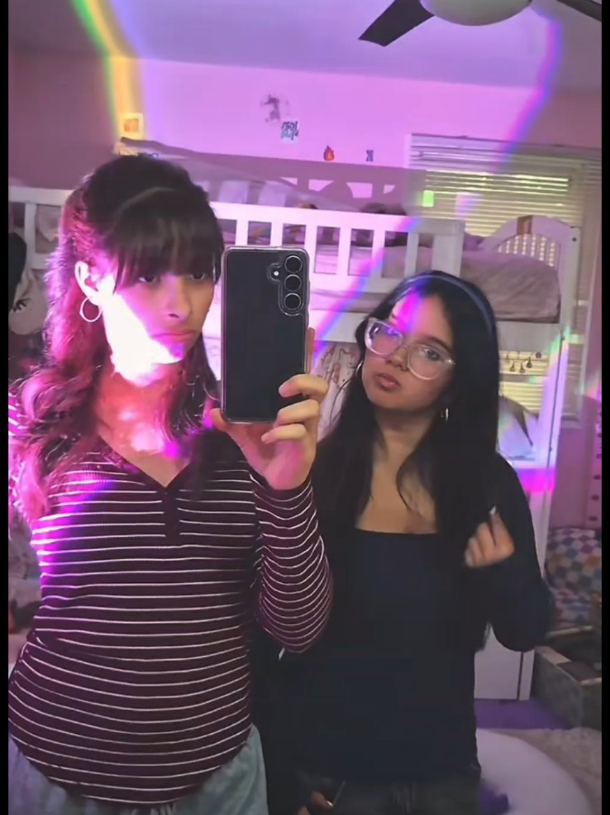 @melinaa