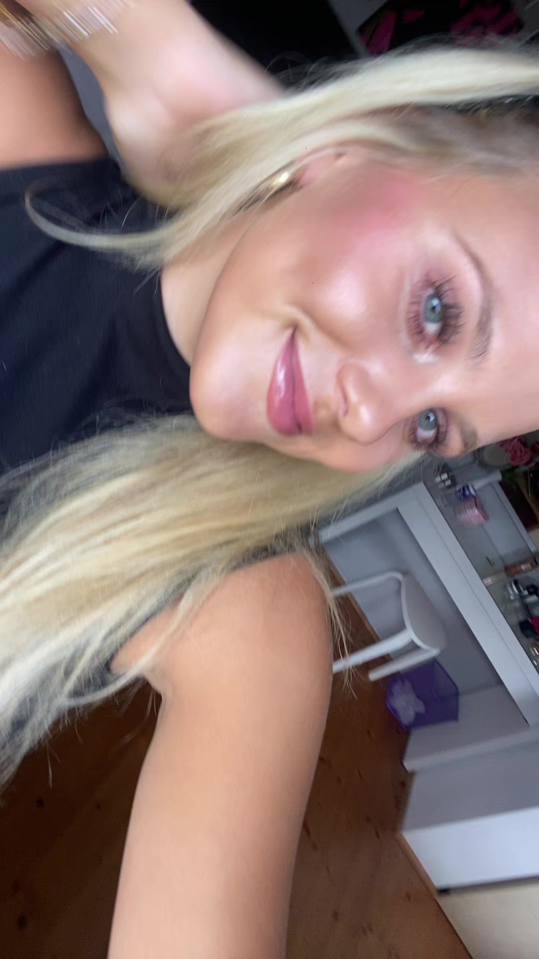 @julyauerr