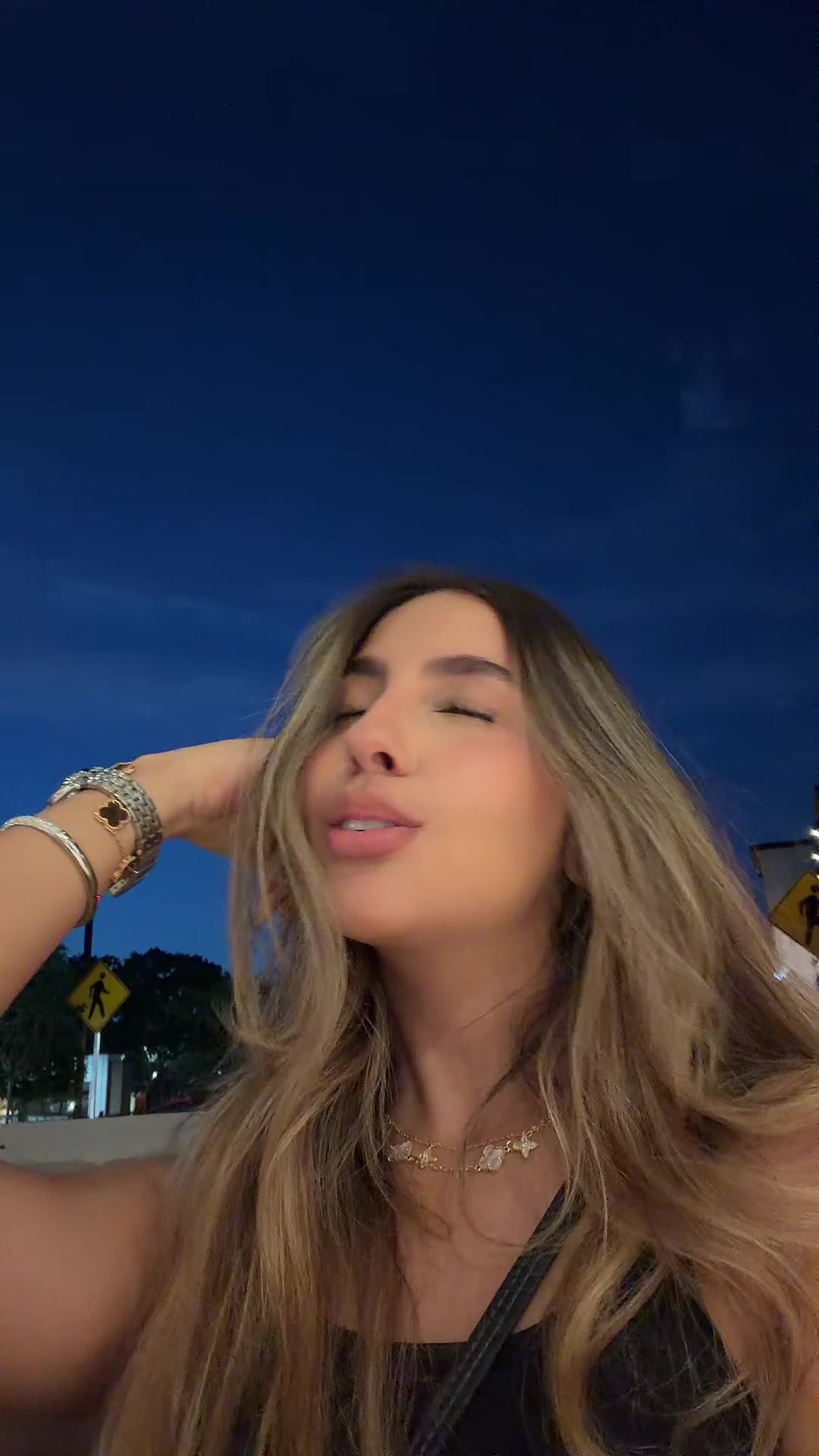 @isabellacontrerast