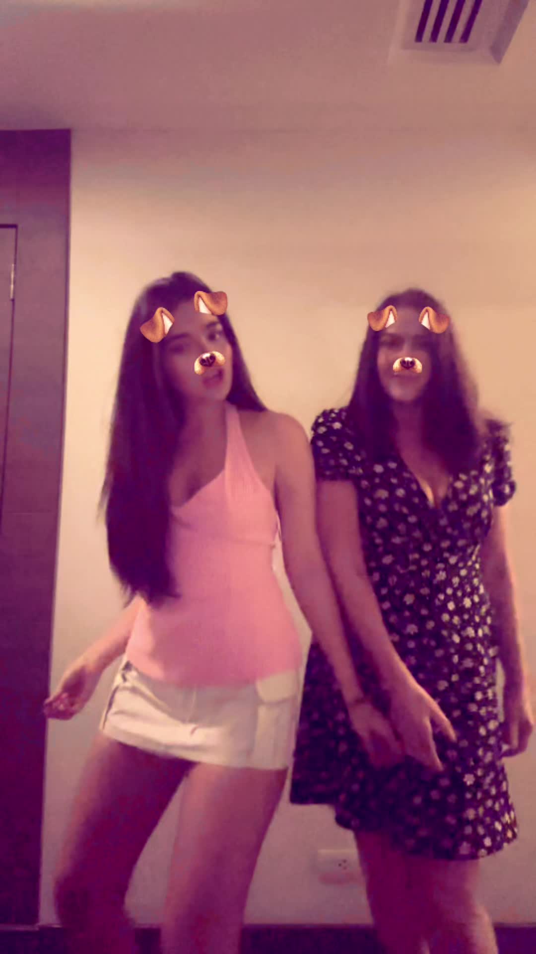 @laurencozens