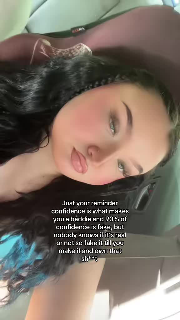 @kayleesalwayswright