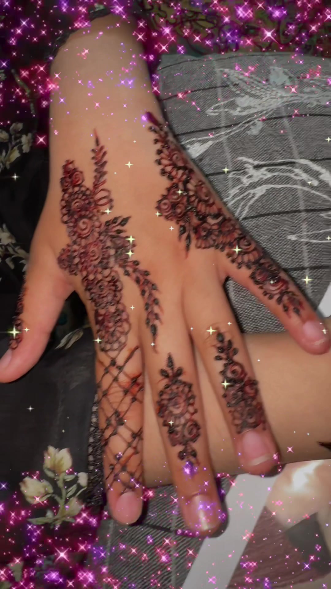 @Roshni henna🌷
