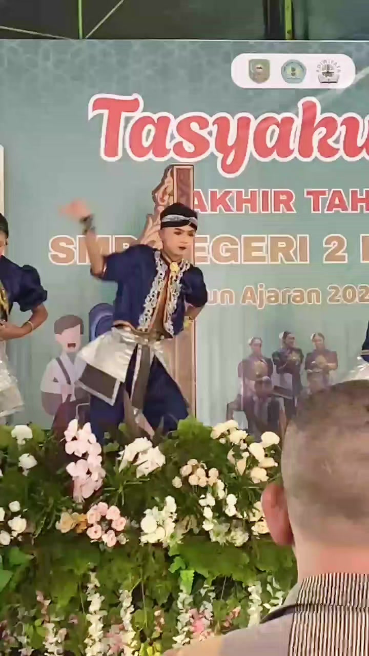 @akbar
