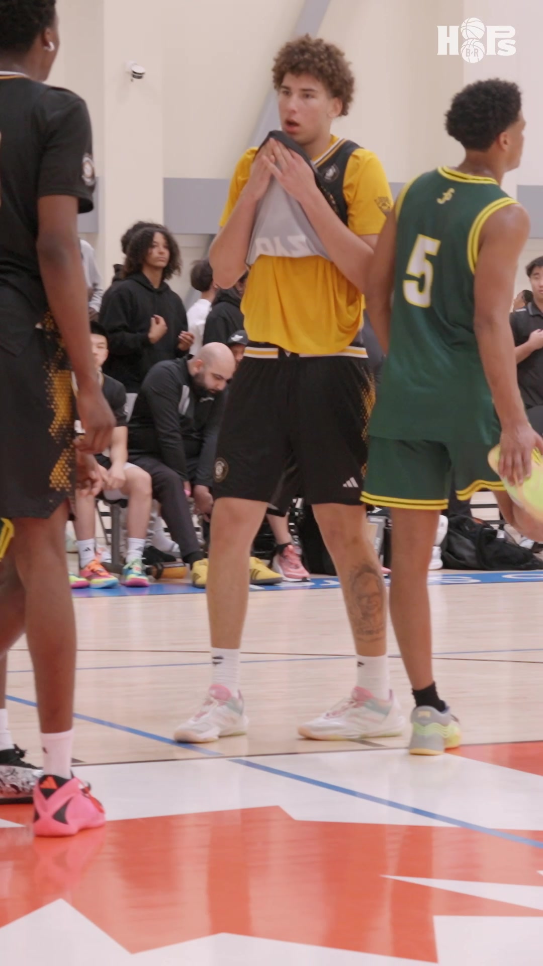 @brhoops