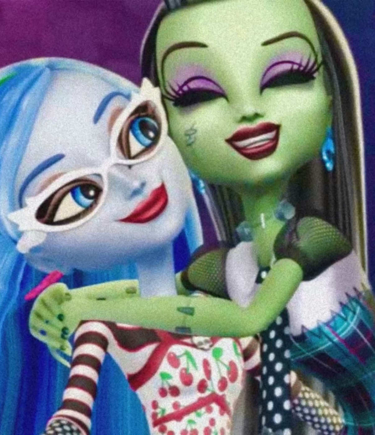 @𝐌𝐞𝐚𝐝𝐨𝐰🌚