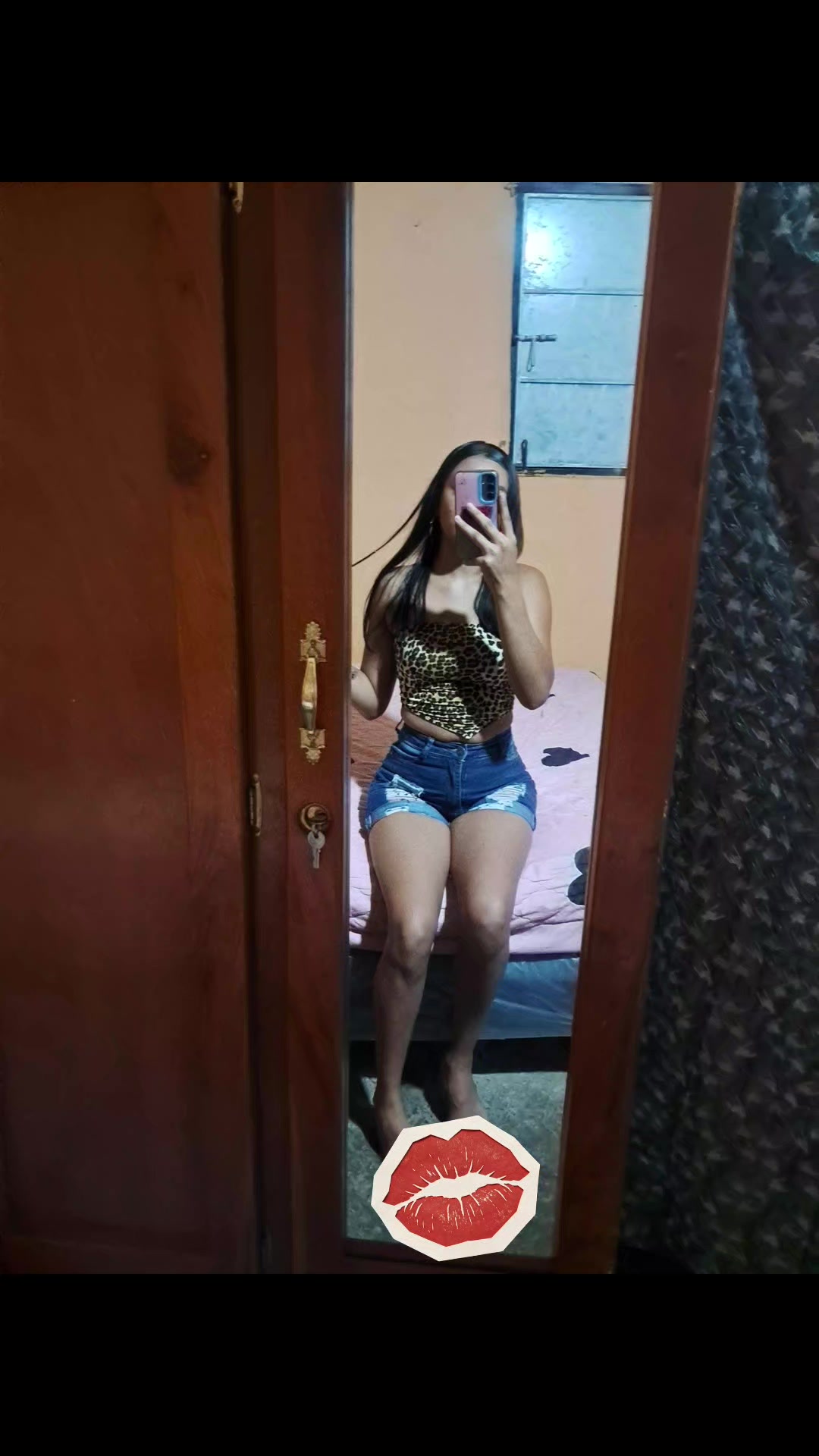 @🦁✨️𝑯𝒆𝒓𝒏𝒂𝒏𝒅𝒆𝒛..🫧🍒