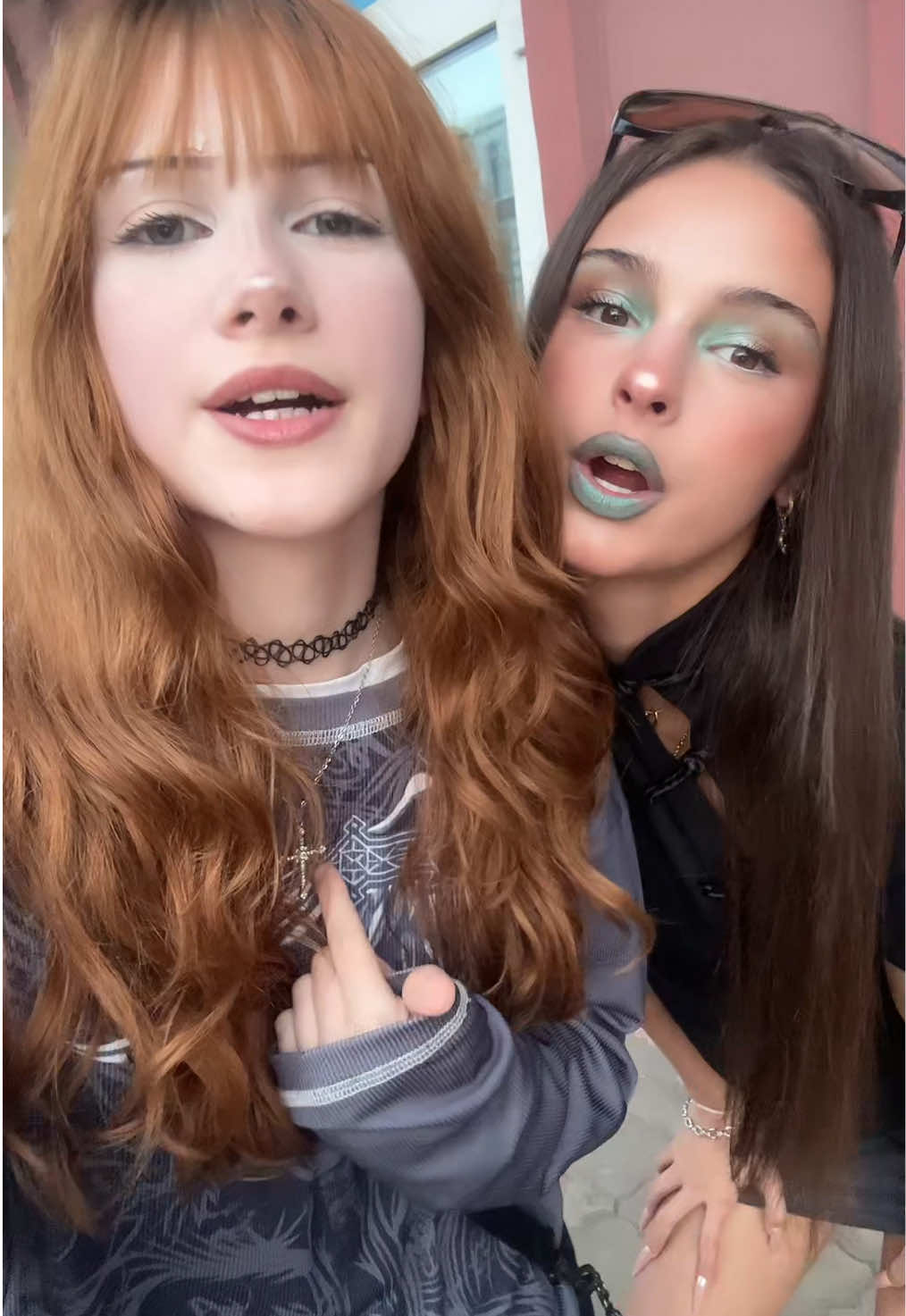 @нюрка