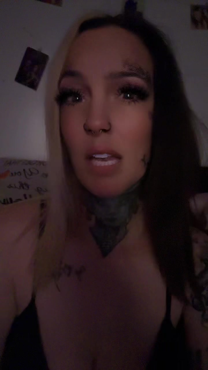 @CupcakeZ🧁