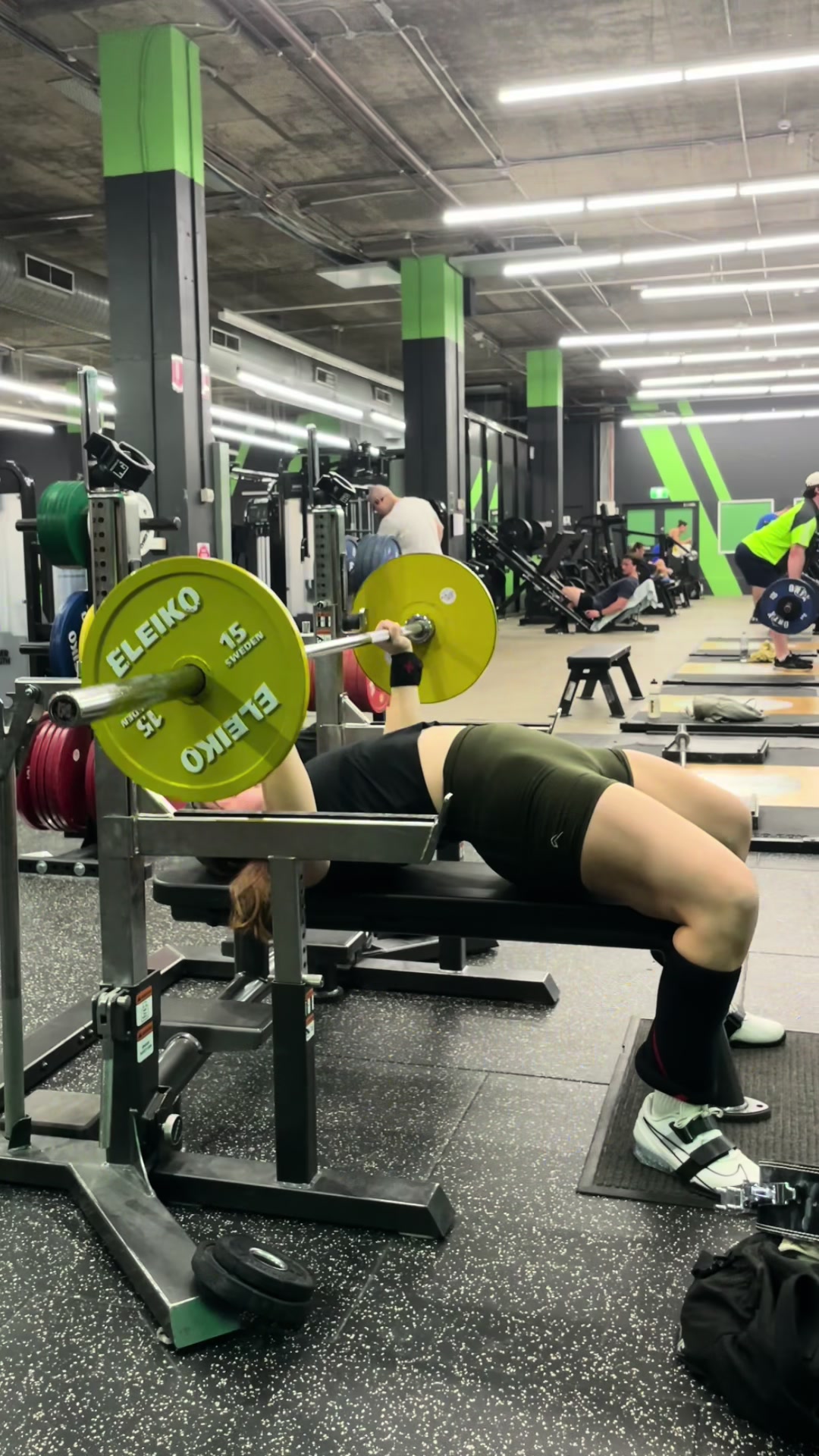 @izzy! | online fitness coach