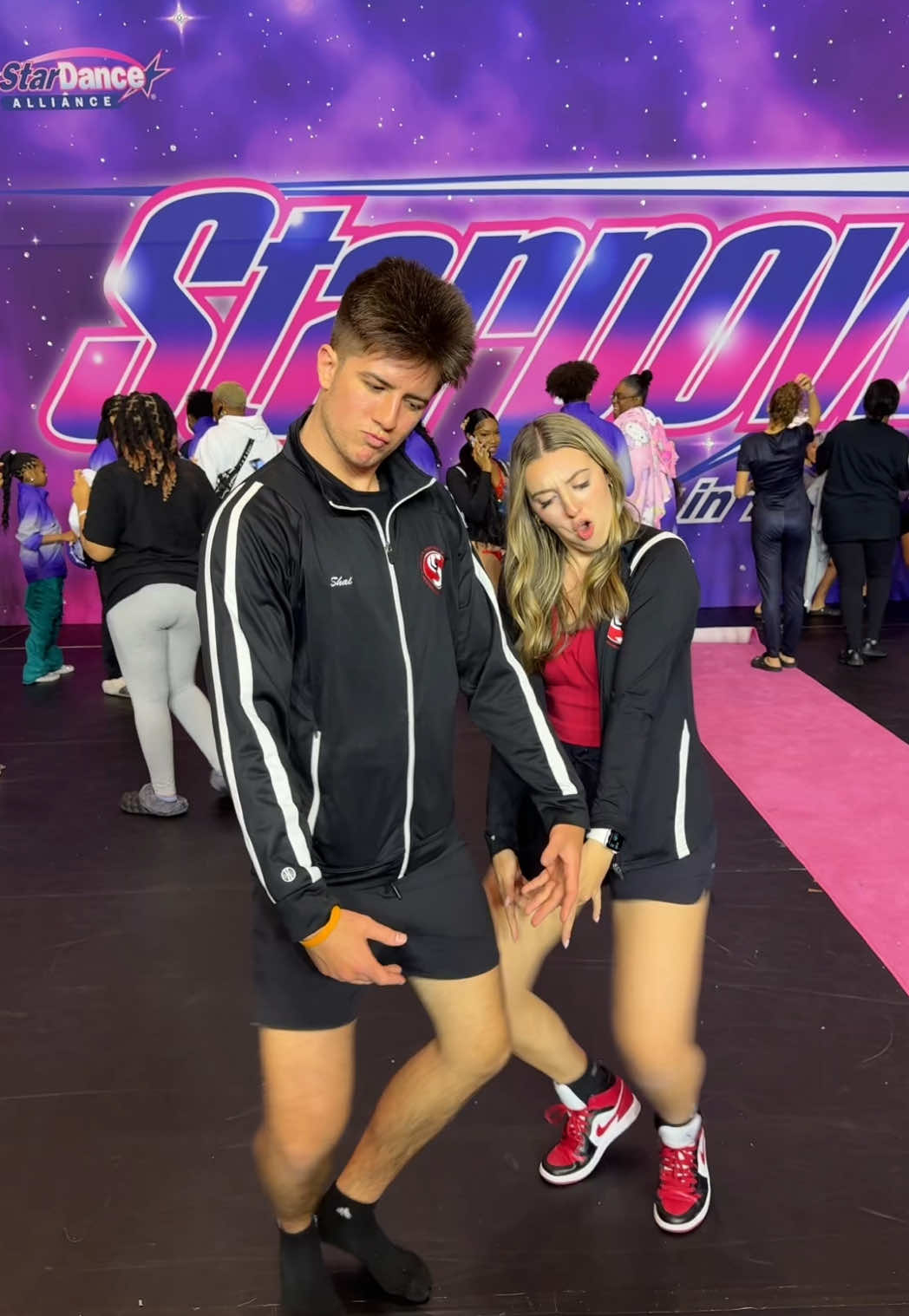 @skylar sage โจ๐ชฉ๐ค ๐