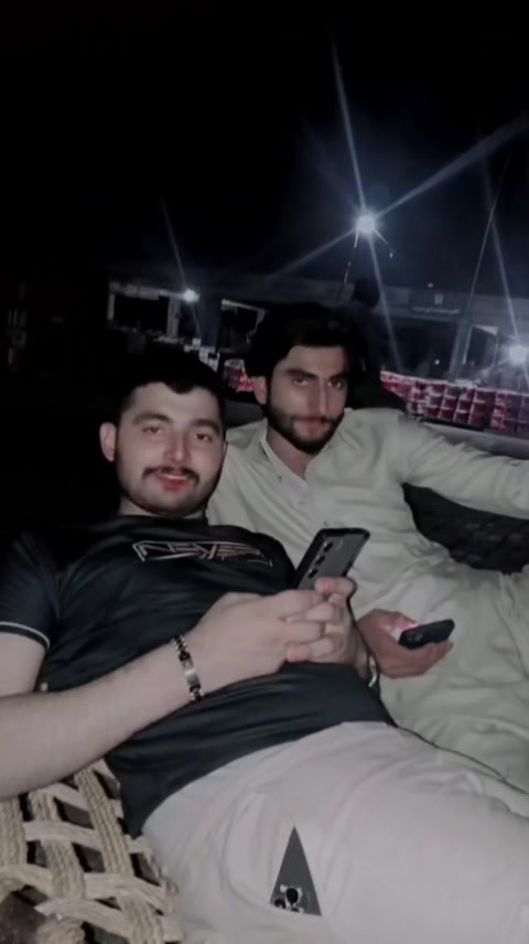 @Xóñú🥰Nâwâb🔥