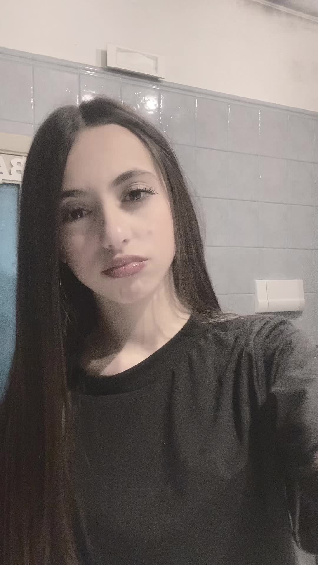 @S O R A Y A 🦋