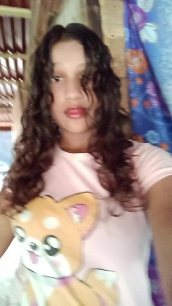 @tu morenita🦋🫶