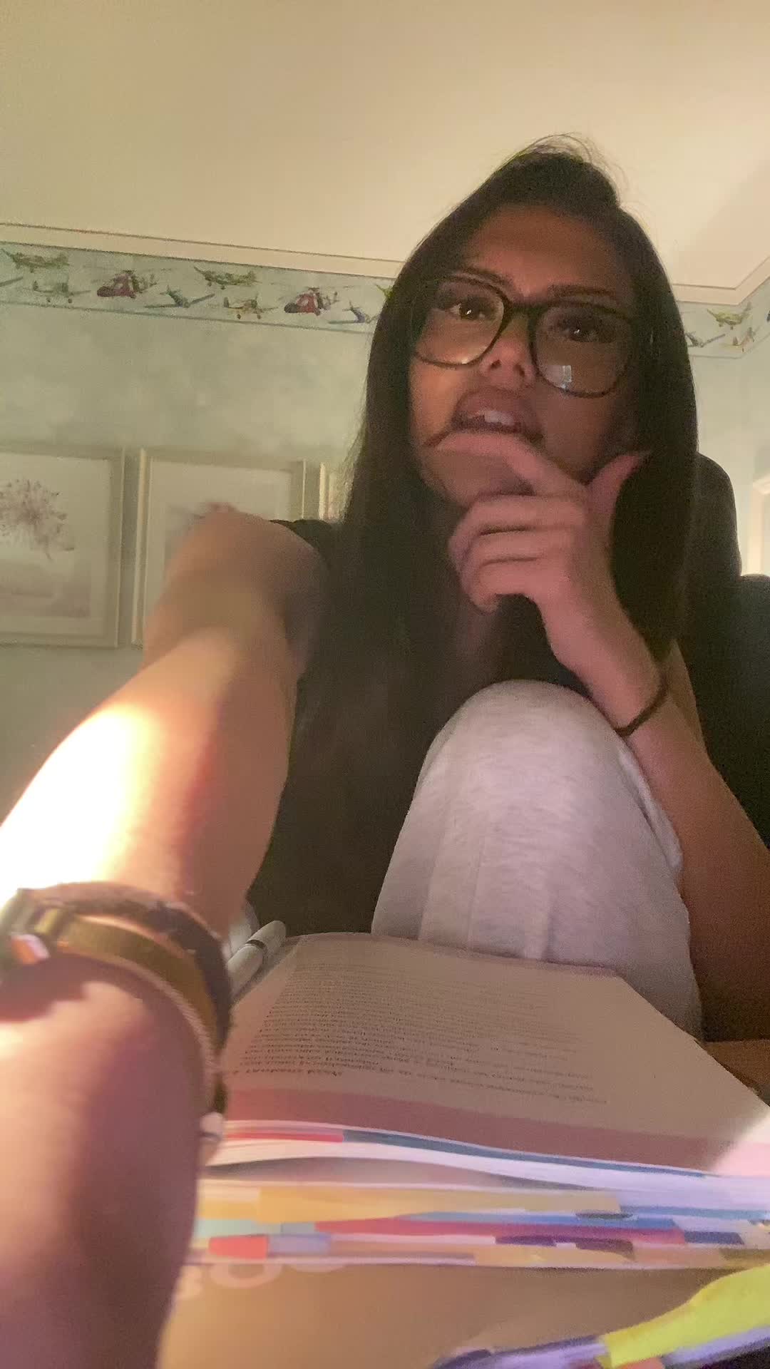@Emilia💞