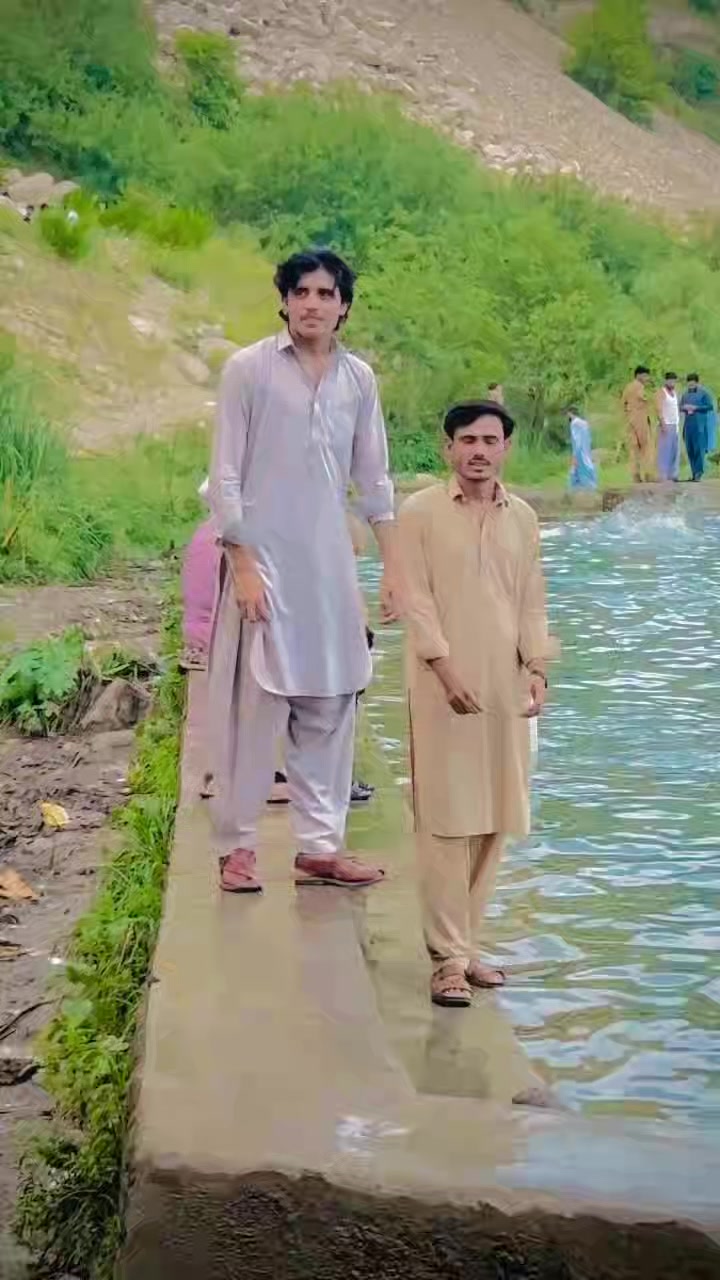 @شاکر اورکزئ 🦅