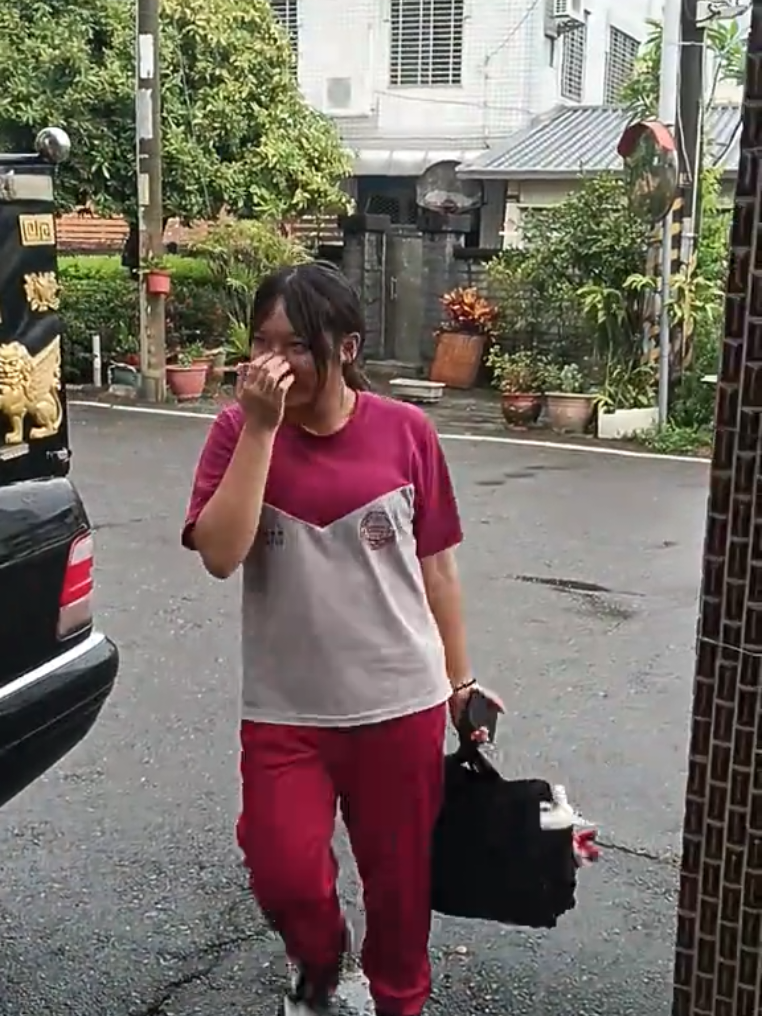 @法 務 部 矯 歪 署