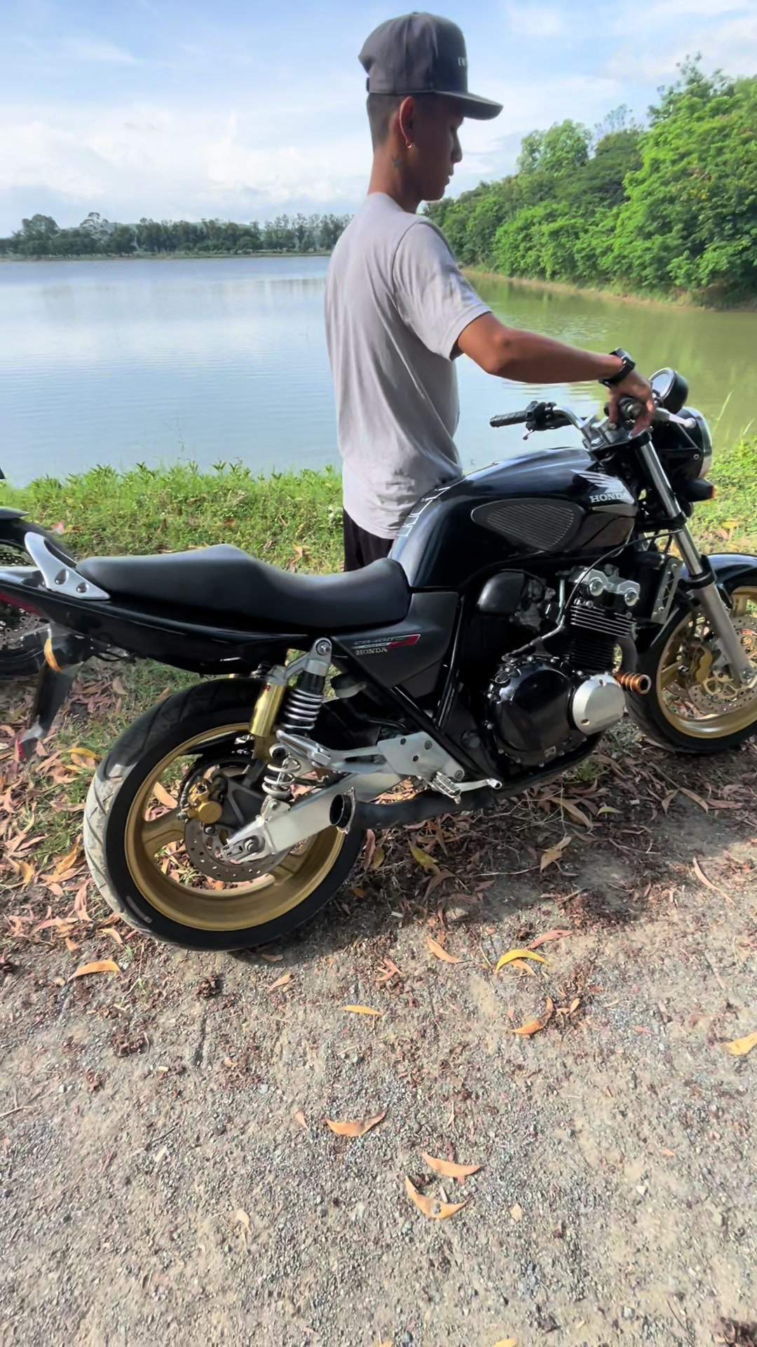 @⚡️🔥Ko Soe(motorcycle Tgi)⚡️🔥