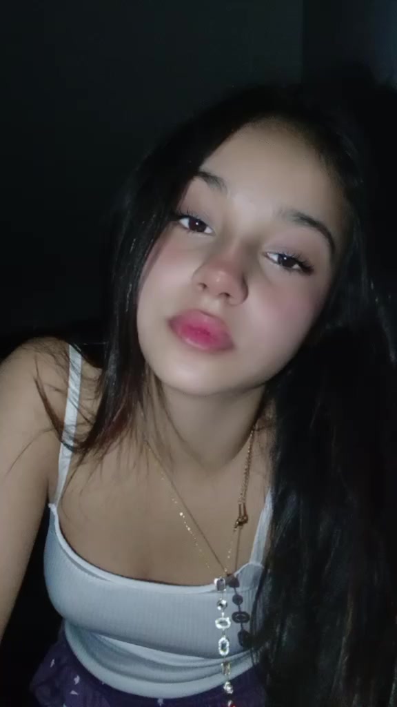 @Cemre_pasa