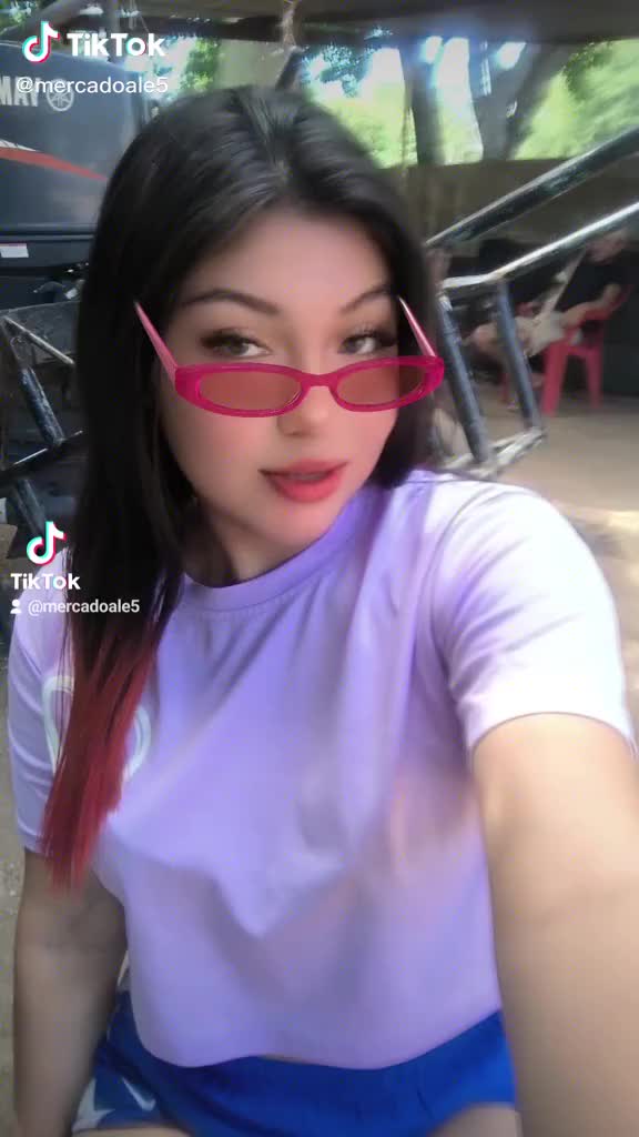 @Alexandra🏝️