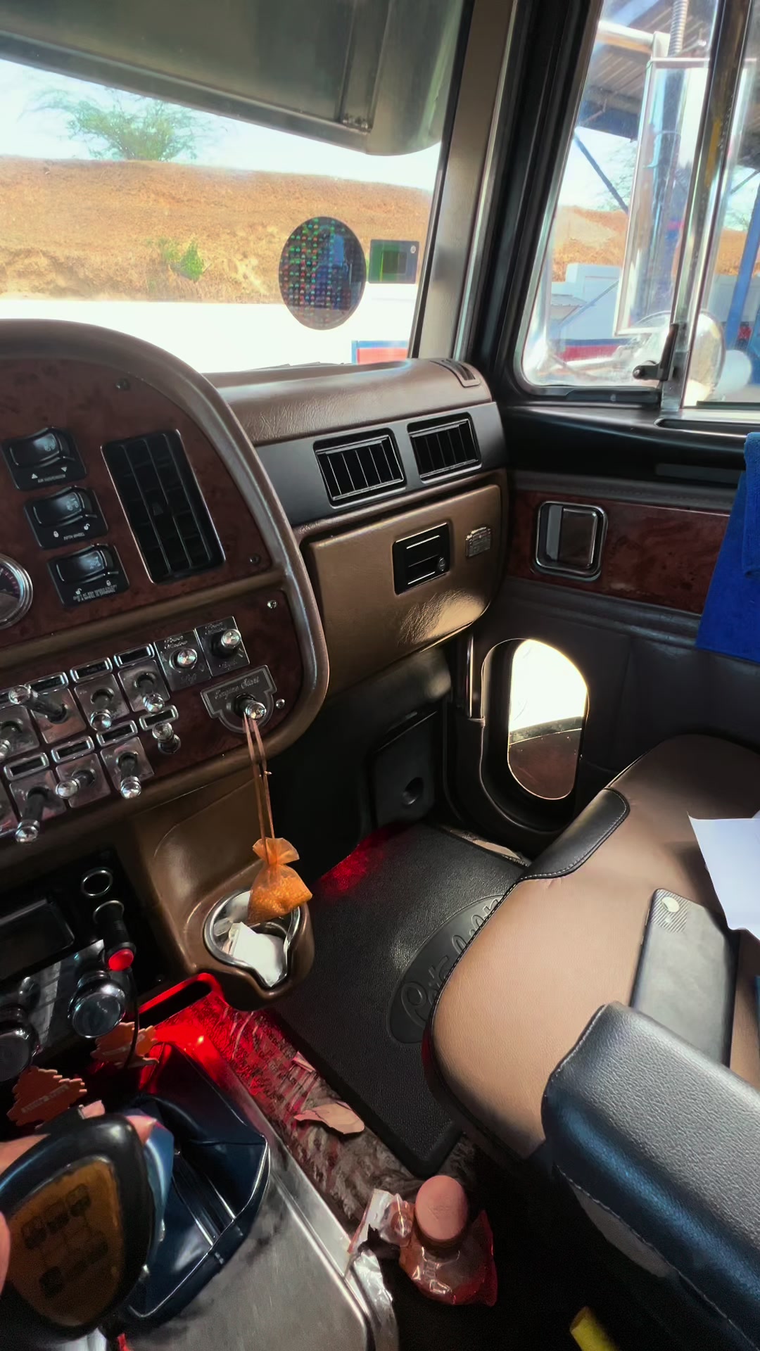 @Víctor truck