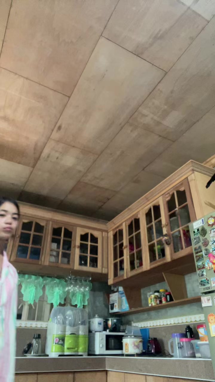 @GlaresAnn