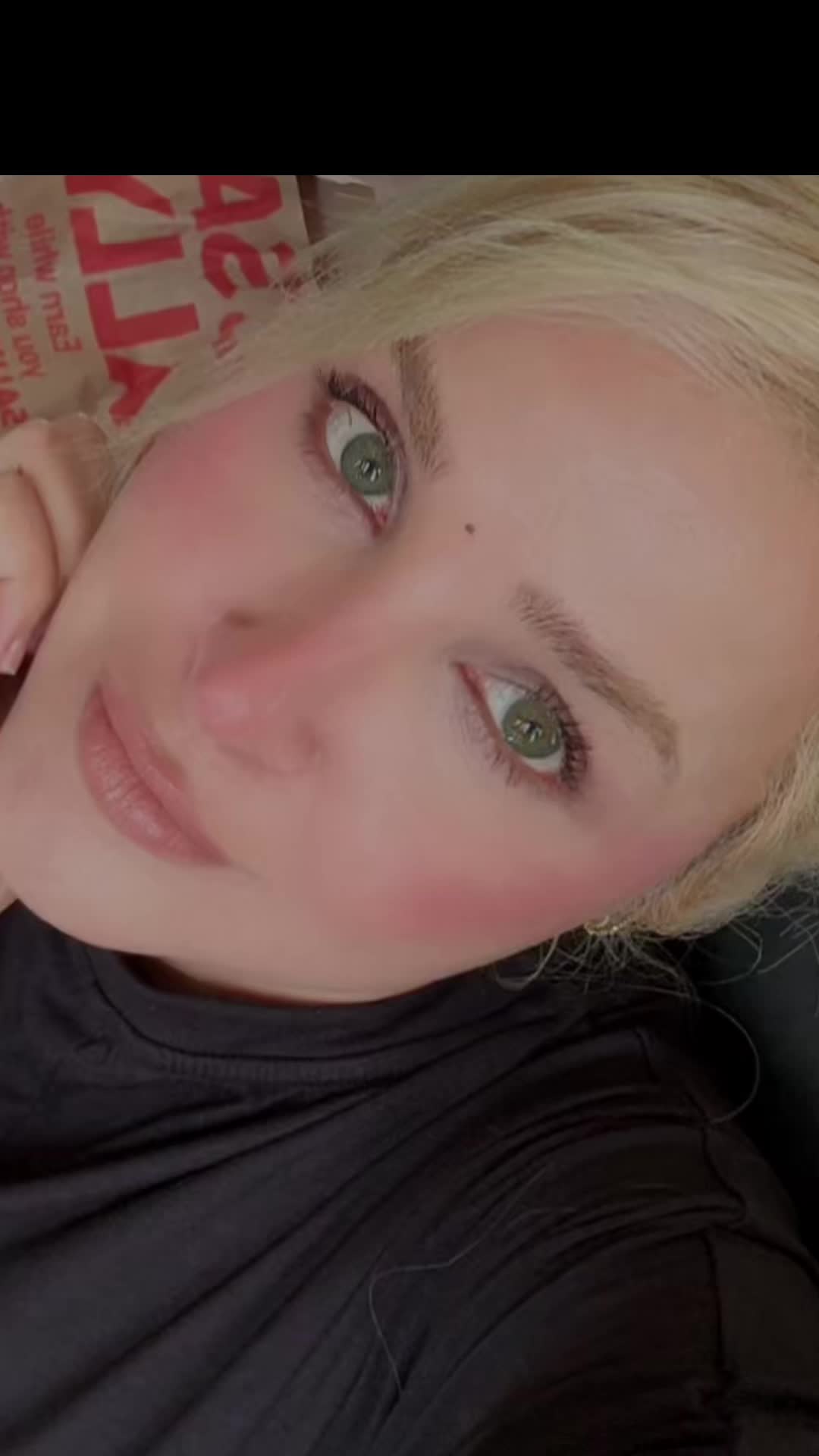 @Greeneyes883💚🧿