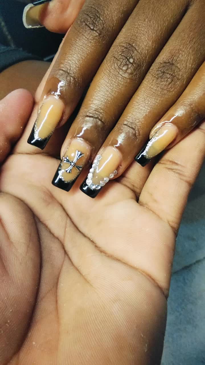 @kevo nails