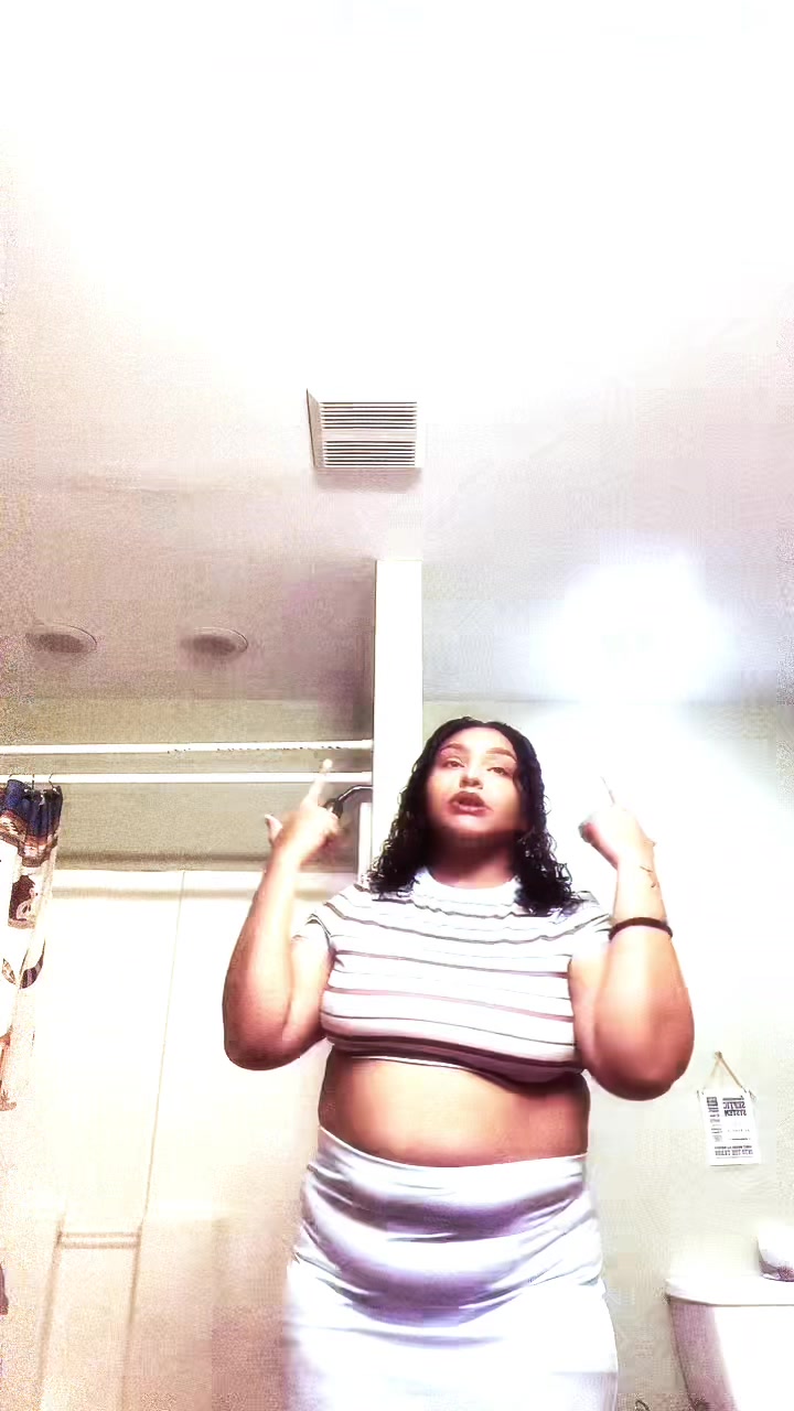 @Honeyykayybaby