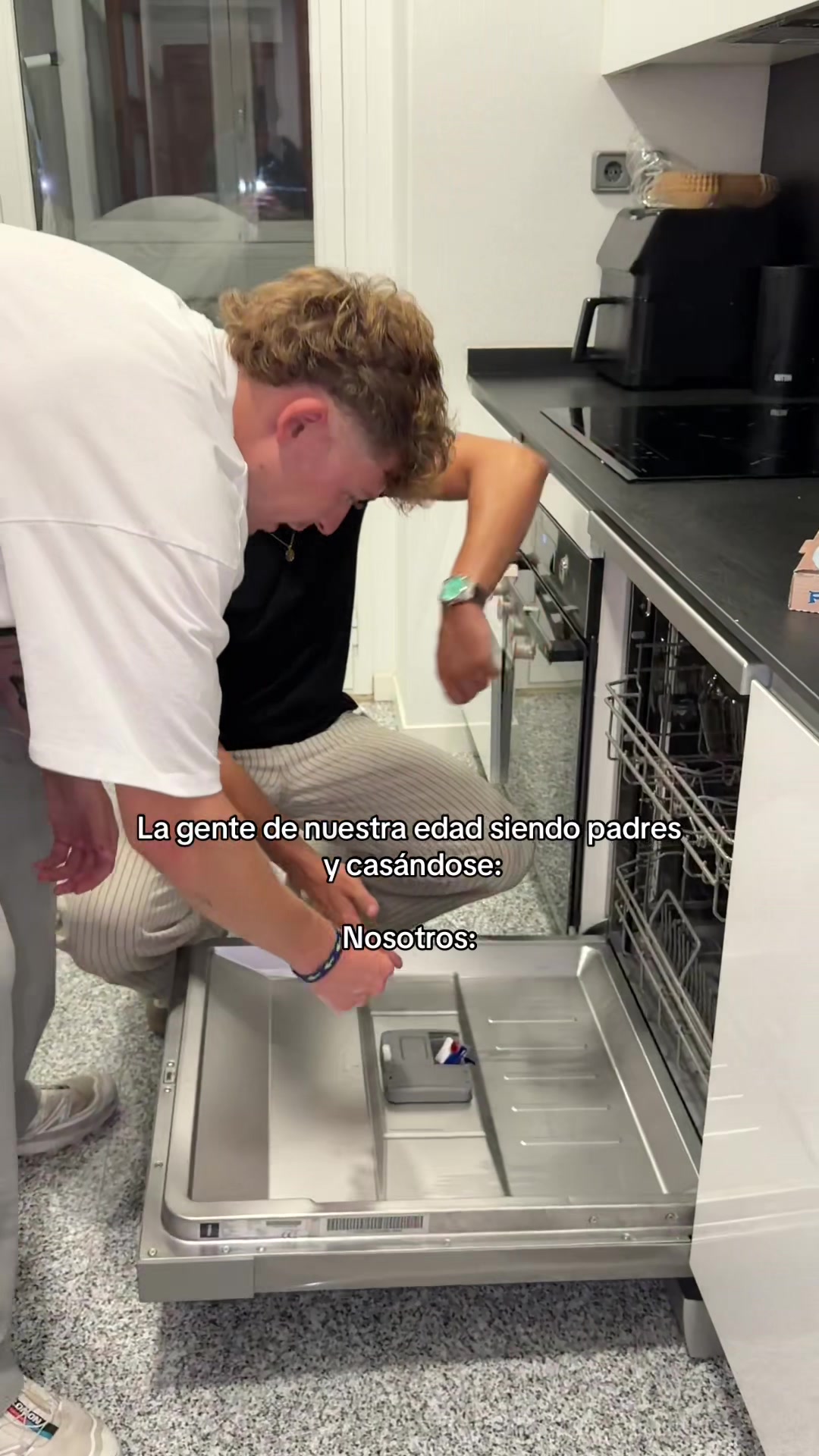 @&Aacute; L V A R O