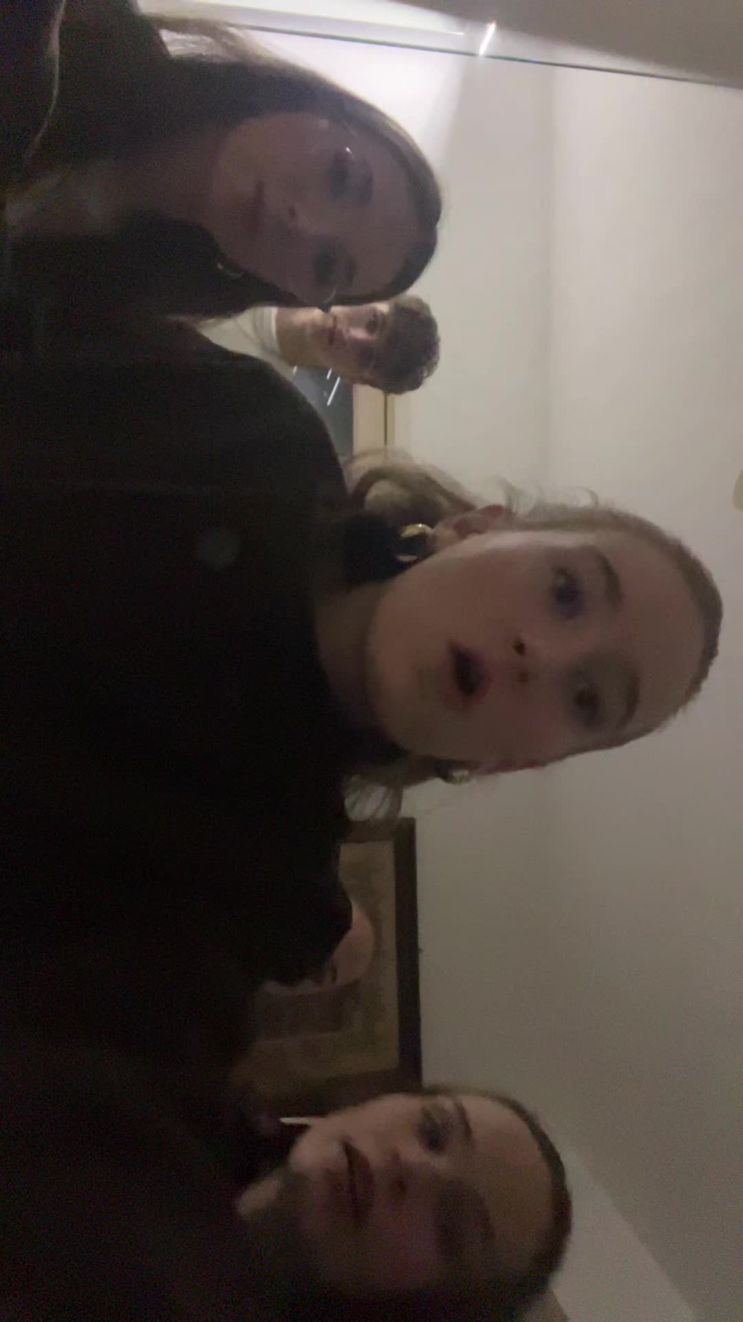 @lena