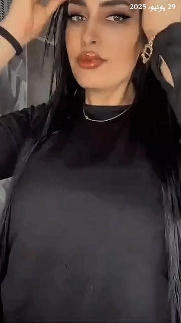 @ألأستاذة نجوى ((وحش الكون))