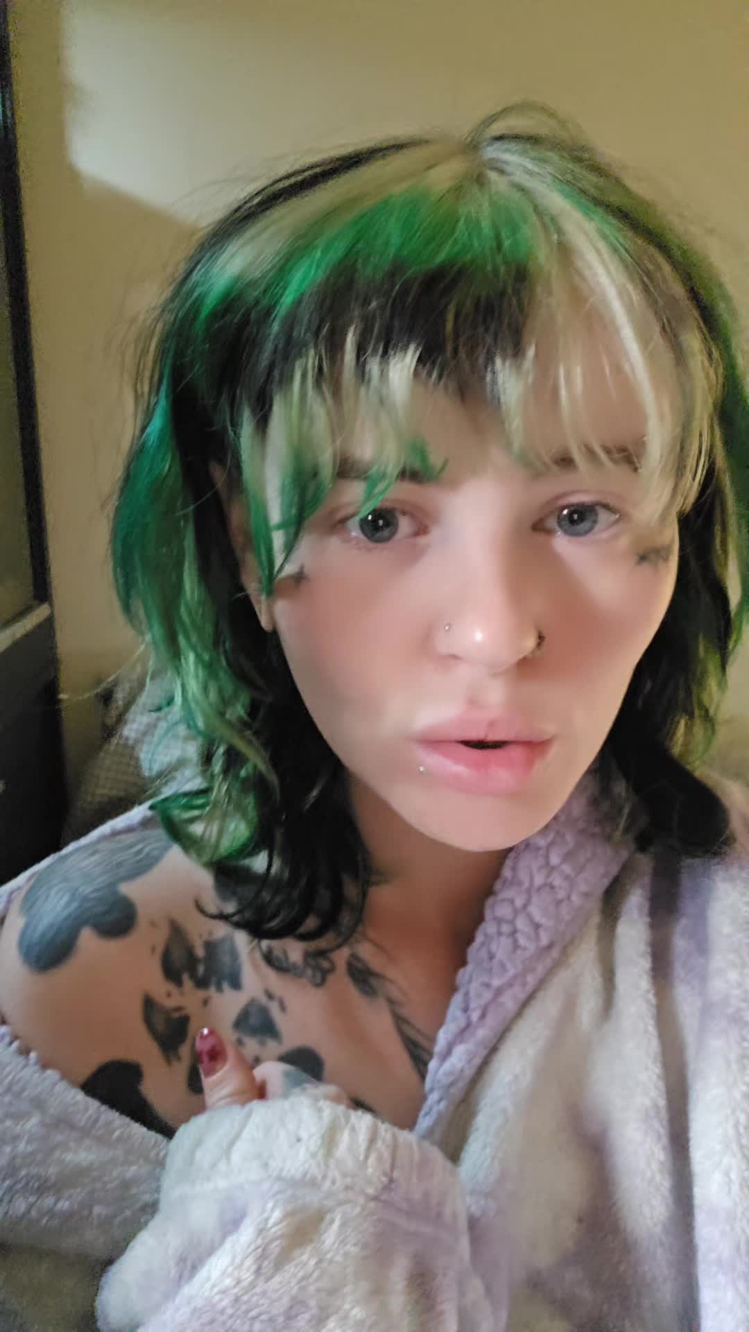 @prettyhotdogs