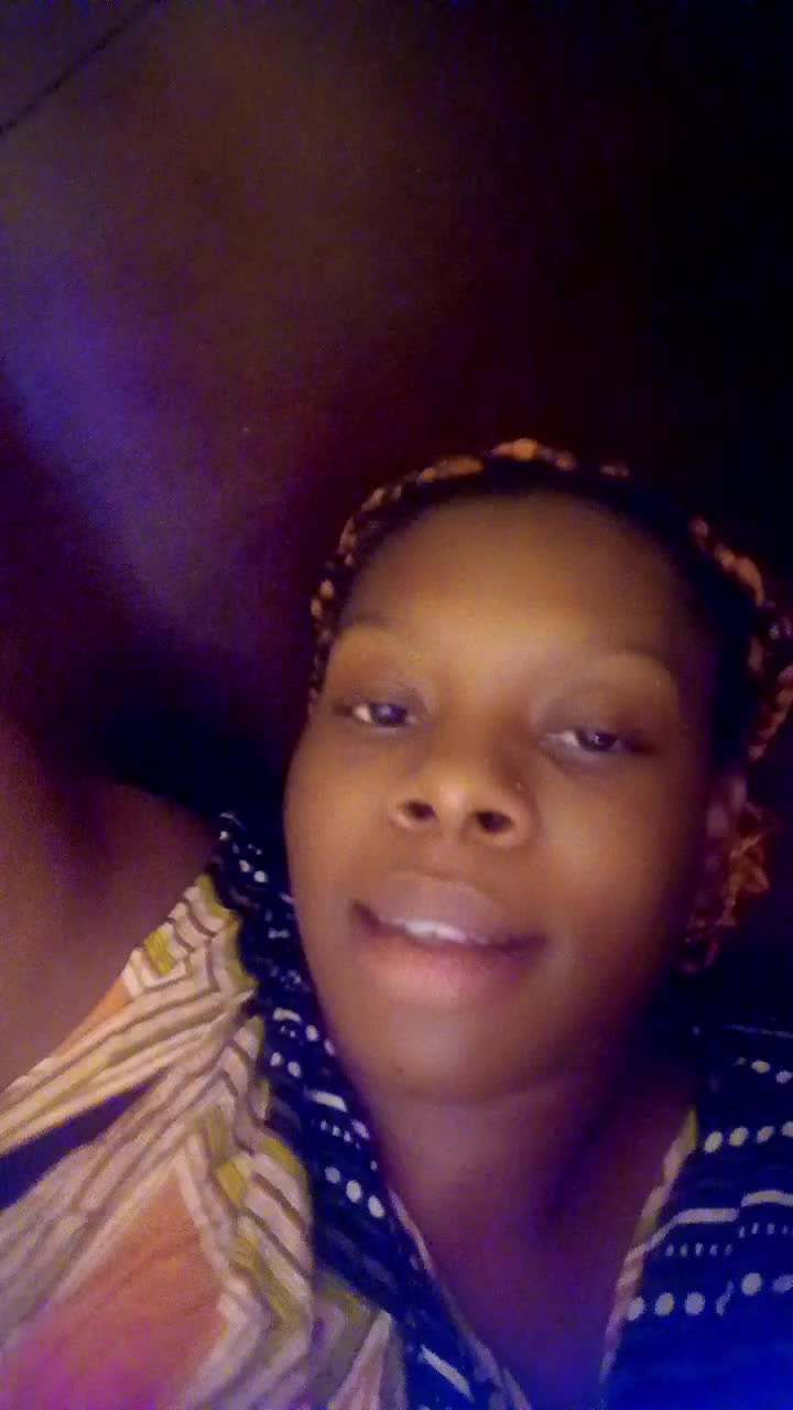 @Queshia
