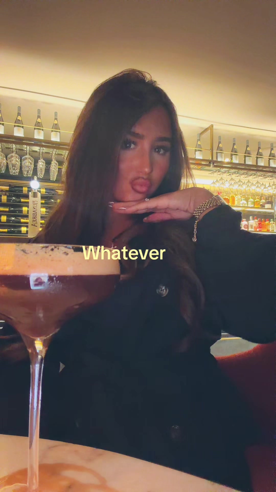 @avamackiee