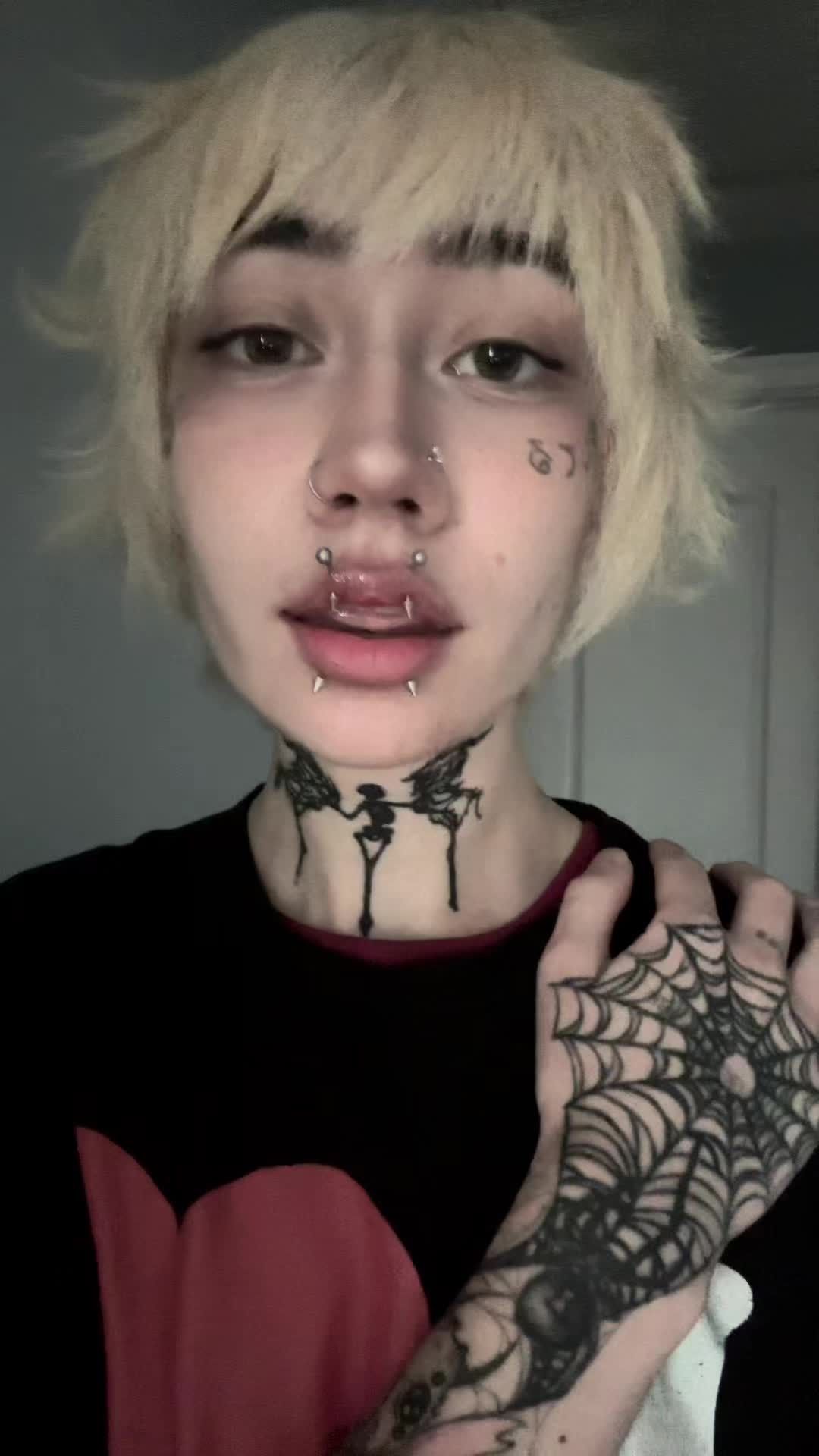 @xknifey