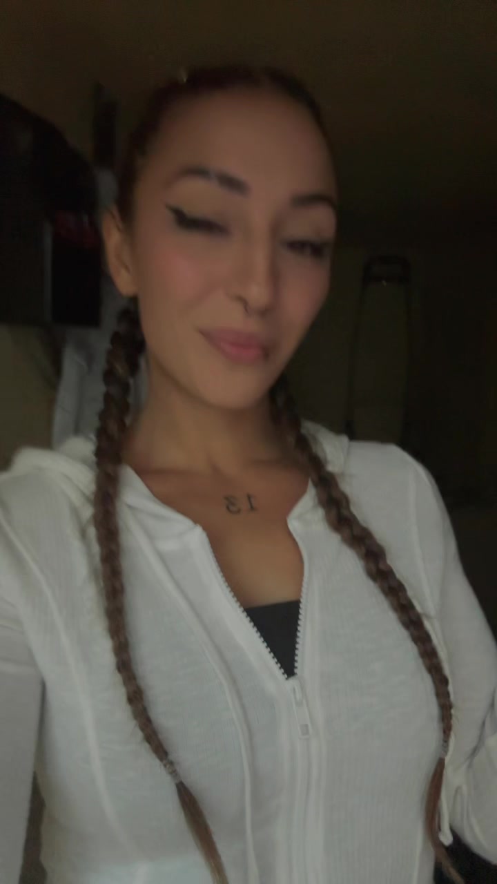 @Mooreeniika Siin Maa