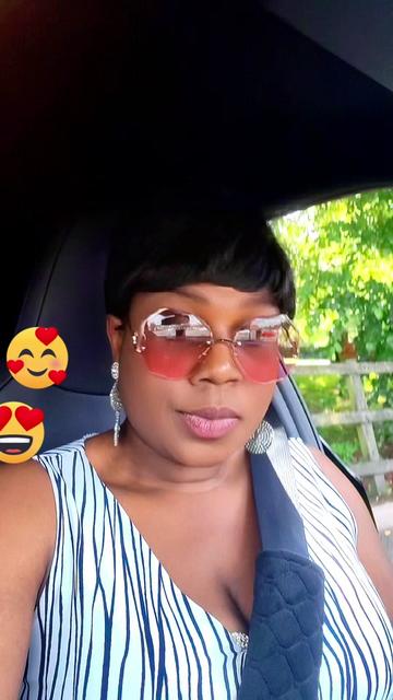 @favour_follow_me