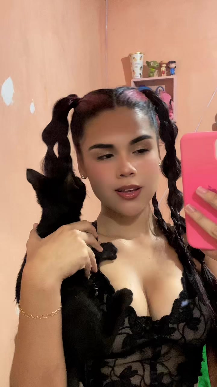 @Nutellinha_