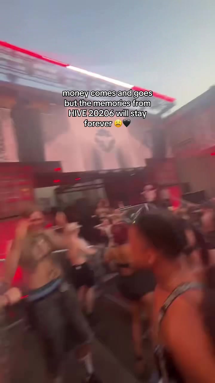 @🥀