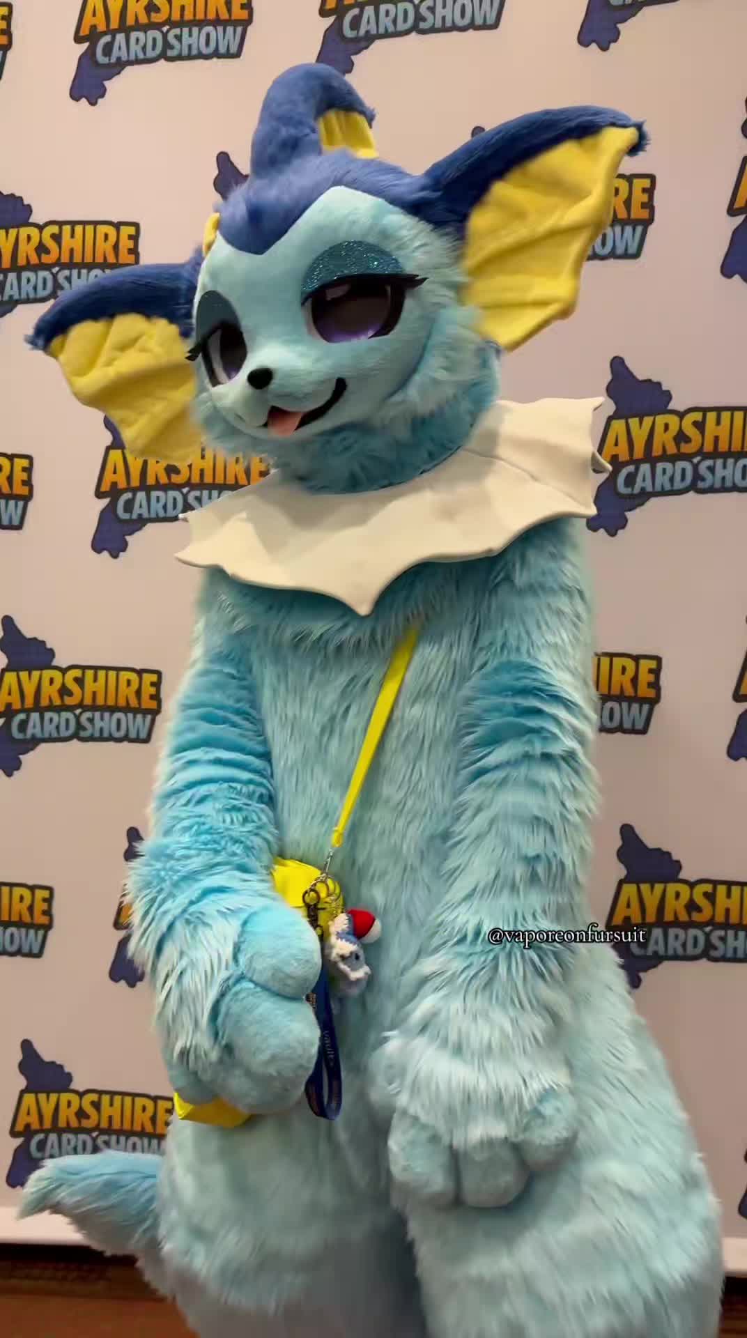 @River the Vaporeon 💧